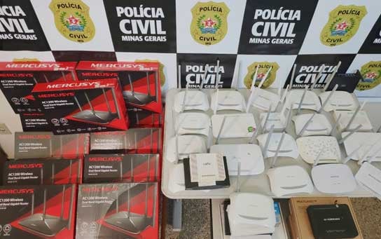 Polícia Civil prende dupla por furto mediante fraude contra operadora de internet