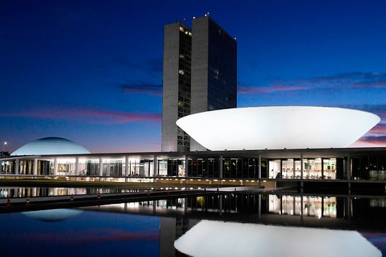 Congresso recebe proposta de reforma tributária