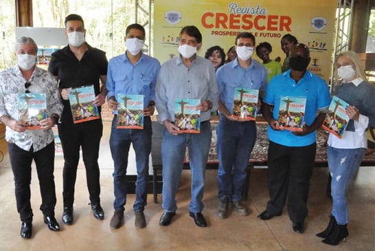 Prefeitura de Araxá incentiva lançamento da revista “Crescer, prosperidade e futuro”