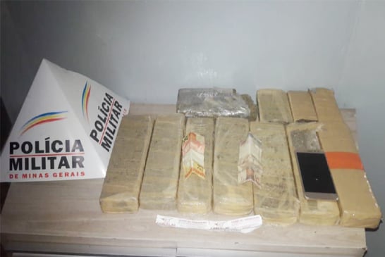 Jovem é preso pela PM com mais de sete quilos de maconha
