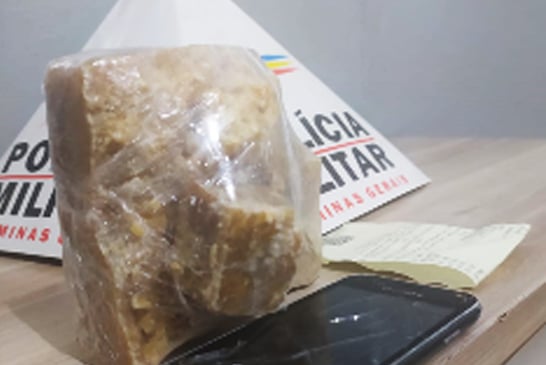 Adolescente é apreendido com crack no terminal rodoviário