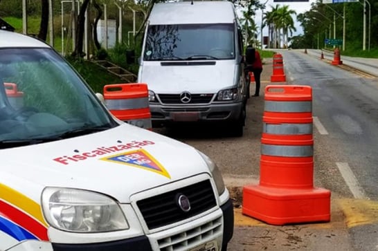 Operações para combate ao transporte clandestino resultam mais de 12 mil multas em Minas