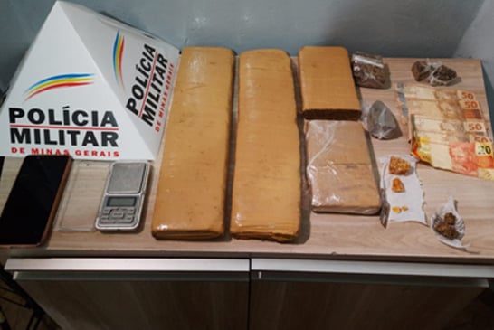 Homem é preso com crack e maconha durante patrulhamento no Pão de Açúcar