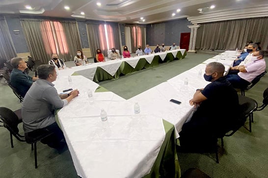 Robson e Mauro realizam primeira reunião com novo secretariado