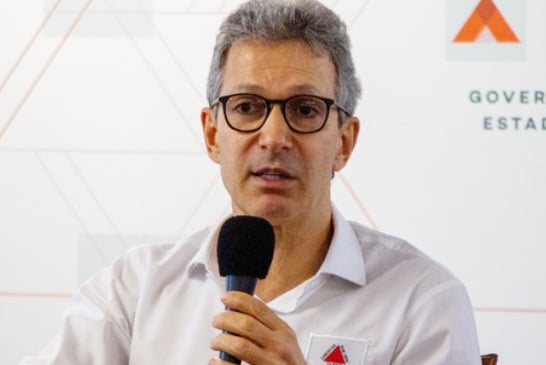 Romeu Zema determina uso das aeronaves oficiais do Estado para transporte de vacinas e insumos contra a covid-19