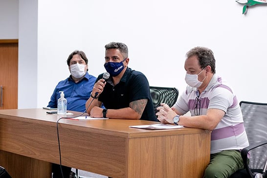 Prefeito inclui representantes de hotéis, bares e eventos no Comitê de Enfrentamento à Covid
