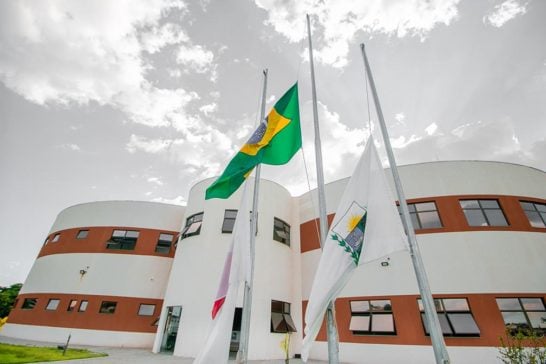 Araxá registra 100ª morte por Covid-19 e prefeito decreta luto oficial de três dias
