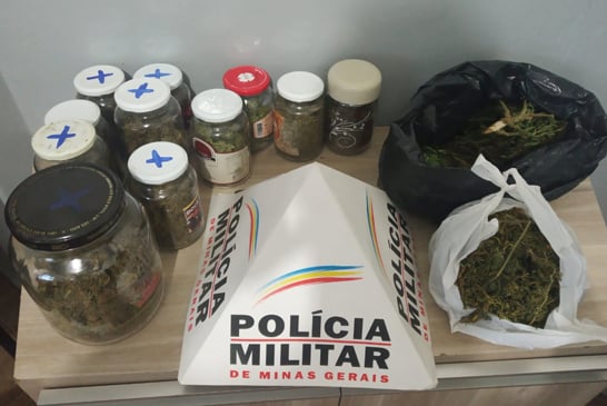 PM prende casal e apreende drogas no Urciano Lemos