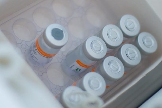 Araxá recebe mais 4.930 doses de vacina contra a Covid; 98% são para aplicação da 2ª dose