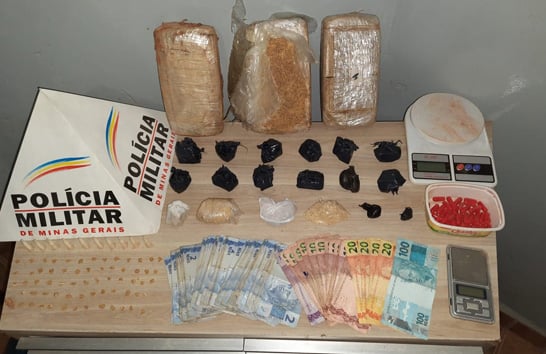 PM apreende grande quantidade de drogas em operação de combate ao tráfico