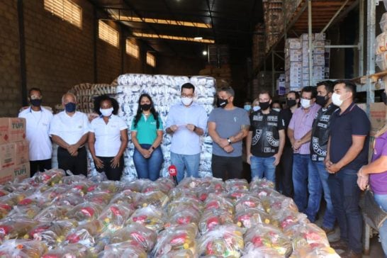 Campanha Vacinação Solidária repassa mais de duas toneladas de alimentos ao SOS, Ampara e Insanos Moto Clube