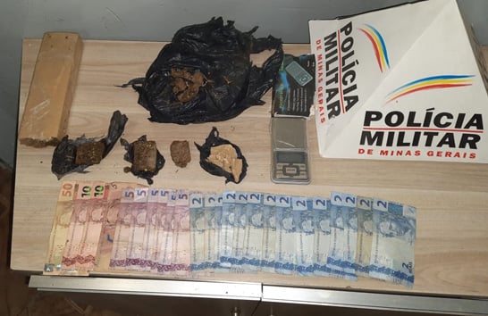 Jovem é preso por envolvimento com o tráfico no bairro Pedra Azul