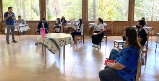 FCAA promove curso de capacitação a profissionais do Programa Família Acolhedora
