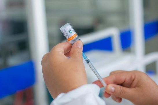 Beneficiários do BPC, entre 18 e 54 anos recebem a primeira dose da vacina contra a Covid a partir desta quarta