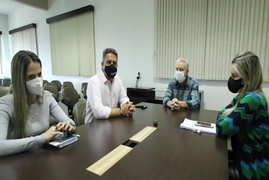 Prefeitura reforça parceria com Casa do Caminho e anuncia reabertura do setor de psiquiatria