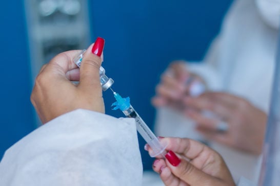 Araxá retoma vacinação de pessoas com comorbidades na próxima terça exclusivamente na Unisa