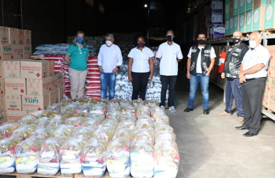 Campanha Vacinação Solidária faz nova entrega de alimentos