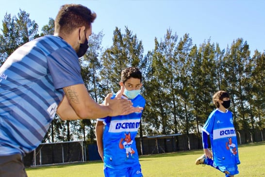 Projeto Lobinho prepara crianças para fase adulta