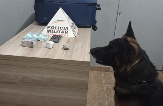 Homem é preso com drogas após operação policial na rodoviária