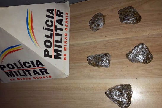 Homem é preso com maconha no bairro Ana Pinto de Almeida