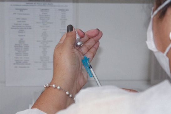 Araxá vacina contra a Covid-19 pessoas com 52 e 51 anos nesta sexta