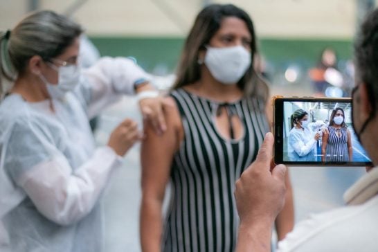 Prefeitura prossegue com a vacinação contra a Covid-19 nesta sexta - Vimarsana News