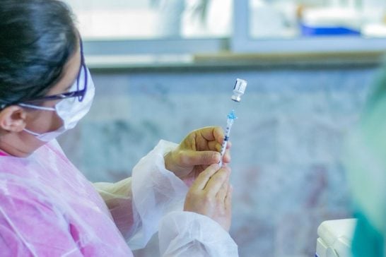 Araxá antecipa 2ª dose da CoronaVac e AstraZeneca nesta segunda