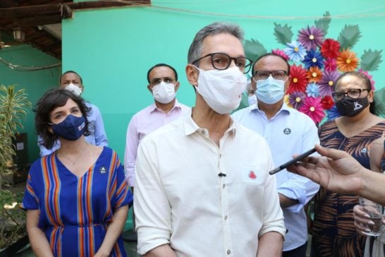 Romeu Zema anuncia investimento de R$ 800 mi em carteiras escolares, mobiliários e equipamentos diversos para escolas estaduais