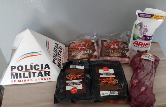 Mulheres são presas após furto em supermercado